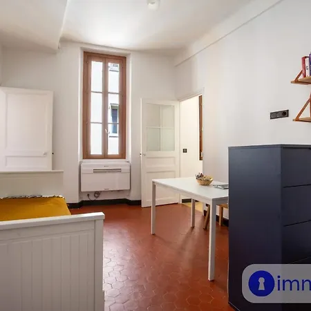 Apartment Air-conditioned In The Heart Of Old Nice