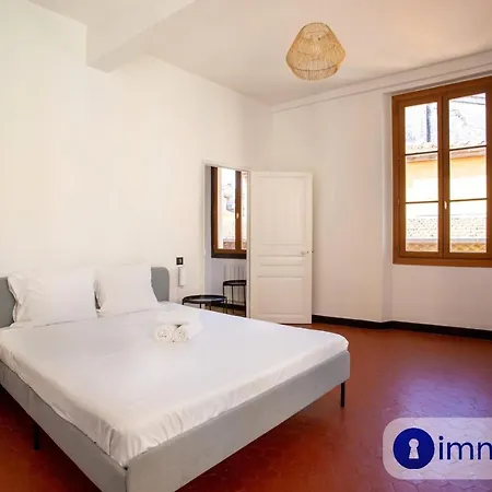 Apartment Air-conditioned In The Heart Of Old Nice